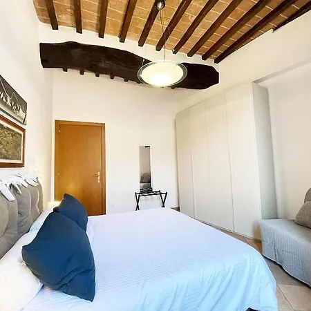 Casa Montanini Centro Storico Apartment *